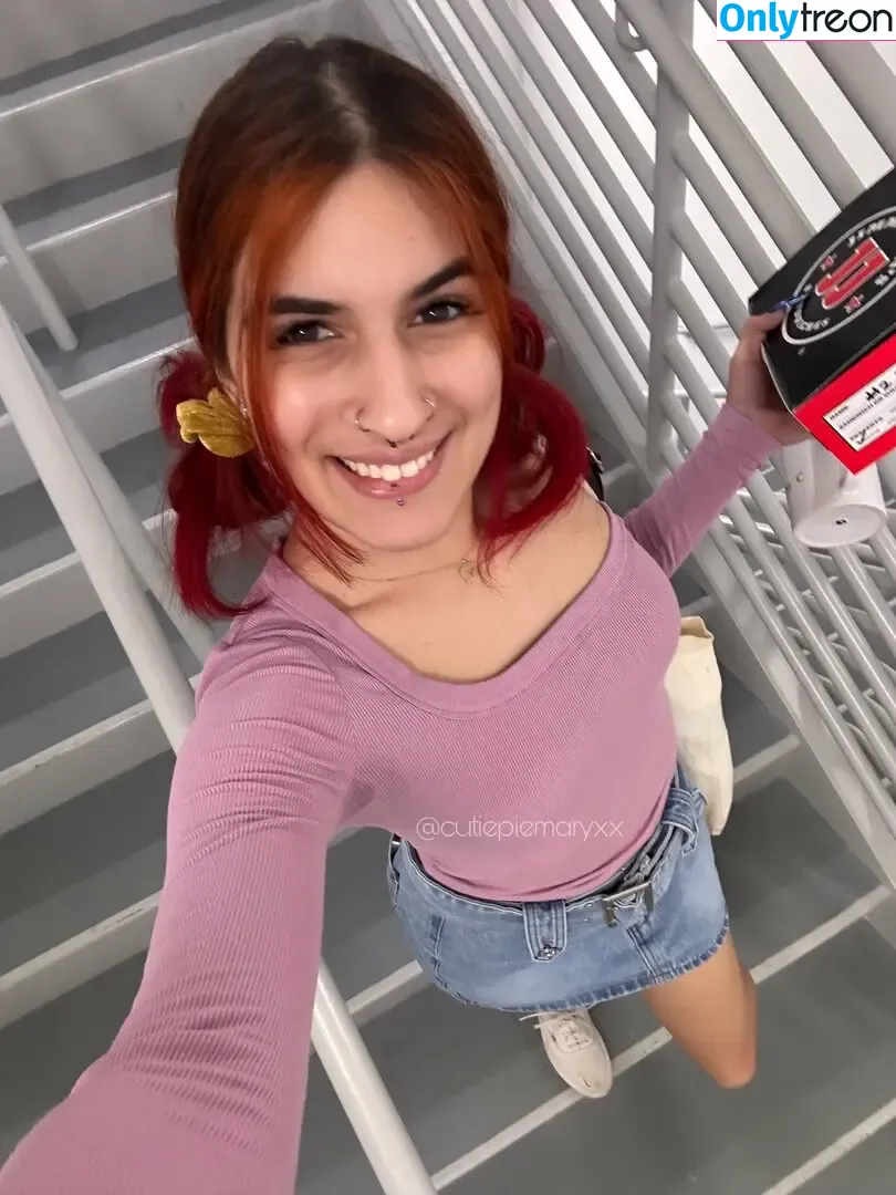 Cutiepiemaryxx nude photo #0005 (Cutiepiemary / cutiepielinks)