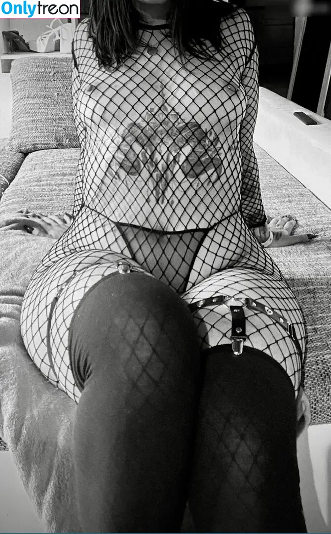 Cxmshotface голая photo #0151 (rebeccacambria_free / shitboxblondie / shitboxmommy)