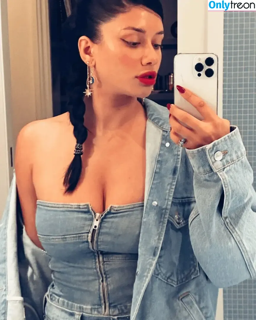 Cynthia Stephane Khalifeh nude photo #0050 (cynthiakhalifeh)