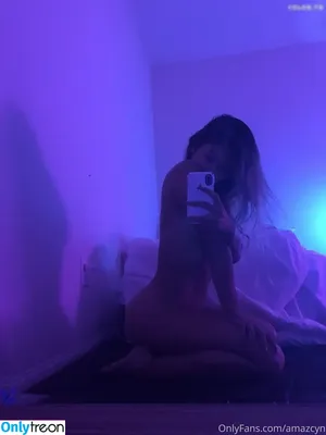 Cynthiaan nude photo #0003