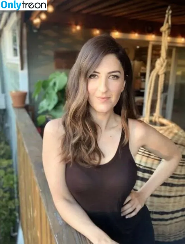 D'Arcy Carden голая photo #0037 (darcycarden / thedarcyeffect)