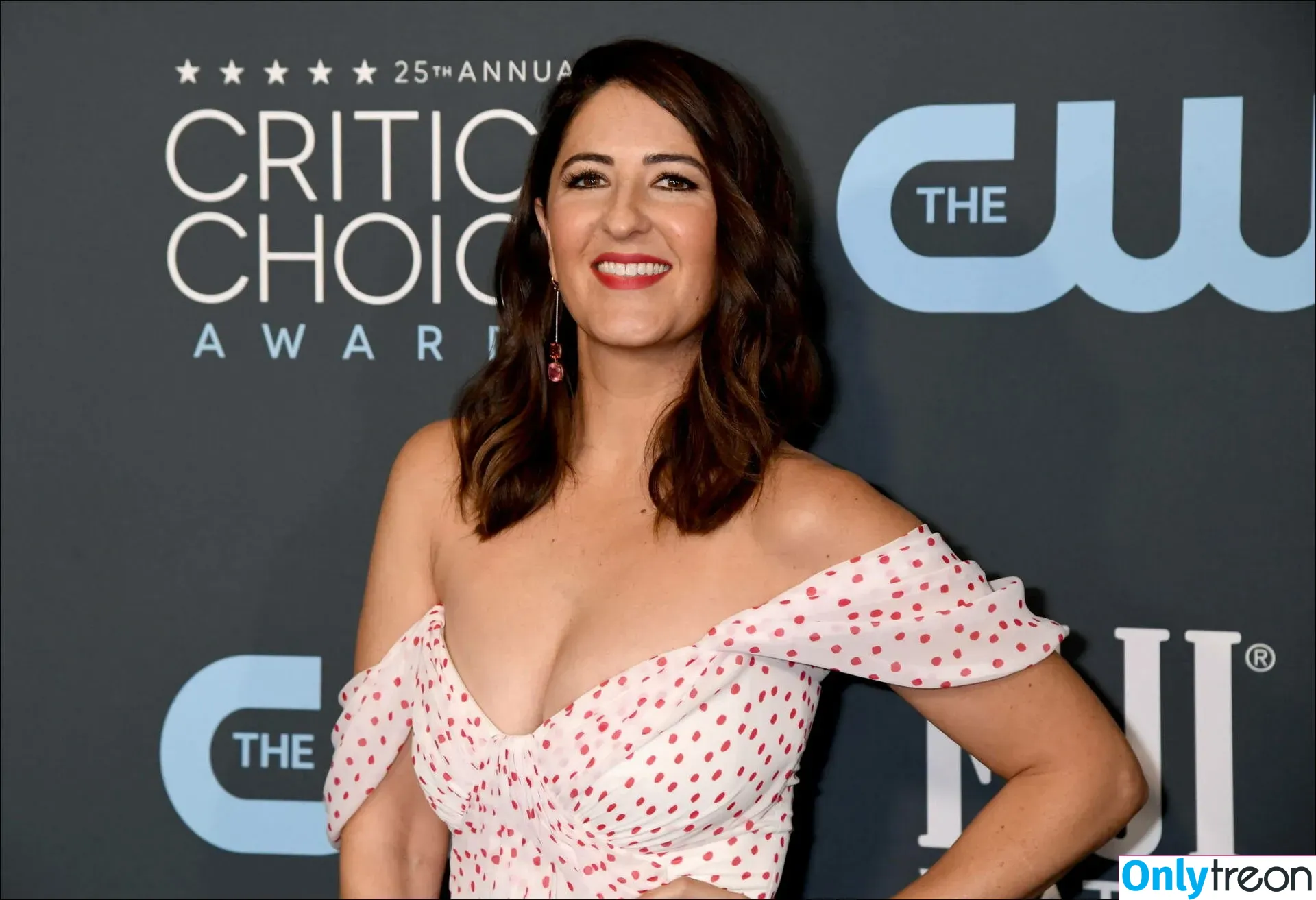 D'Arcy Carden голая photo #0063 (darcycarden / thedarcyeffect)