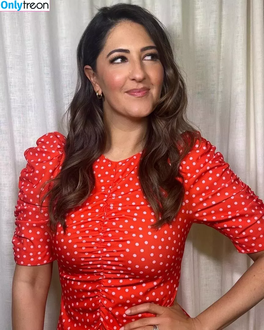 D'Arcy Carden голая photo #0146 (darcycarden / thedarcyeffect)