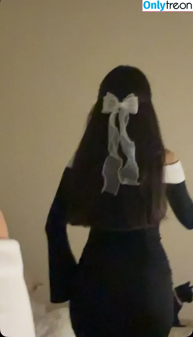 d0eg nude photo #0007 (anawento / ماما ليلو)