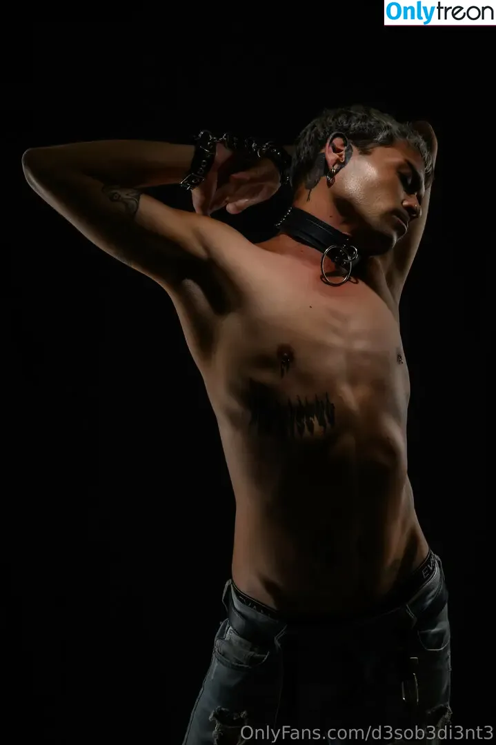 d3sob3di3nt3 nude photo #0021 (instagram)