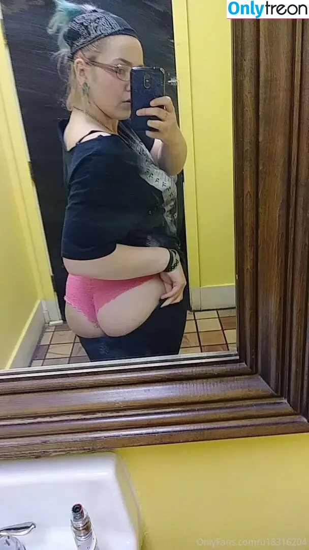da.kota.foxx nude photo #0029 (polefitfox)