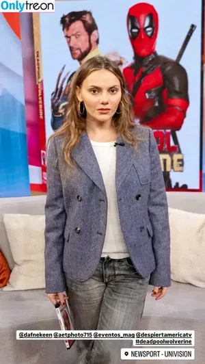 Dafne Keen / dafnefeetworld / dafnekeen nude photo #0104