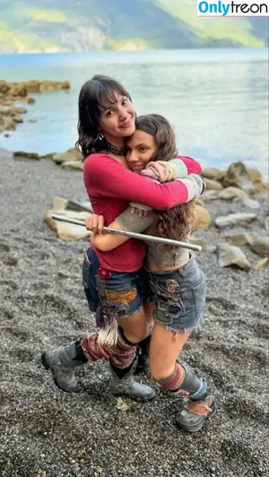 Dafne Keen / dafnefeetworld / dafnekeen nude photo #0204