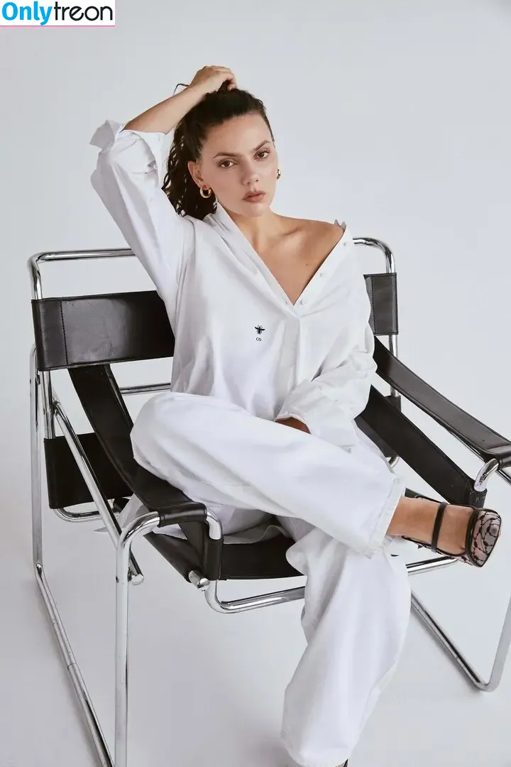 Dafne Keen nude photo #0213 (dafnefeetworld / dafnekeen)