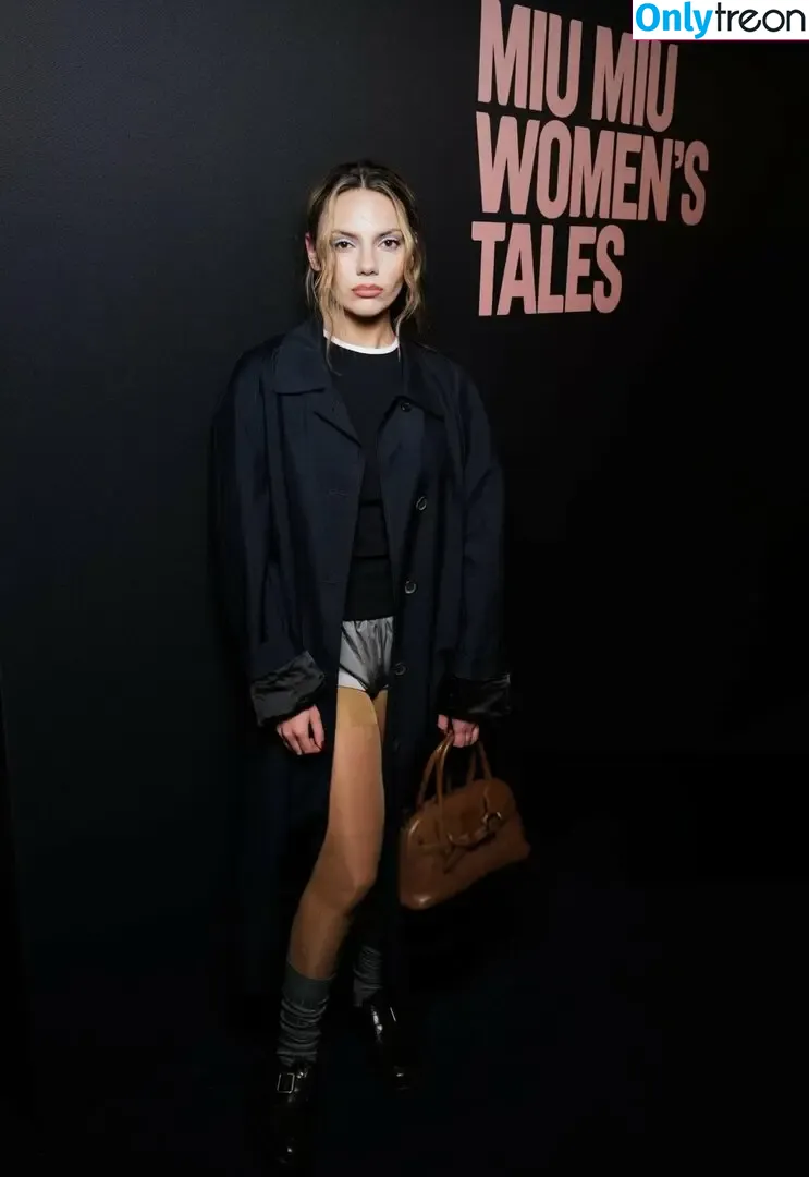 Dafne Keen nude photo #0351 (dafnefeetworld / dafnekeen)