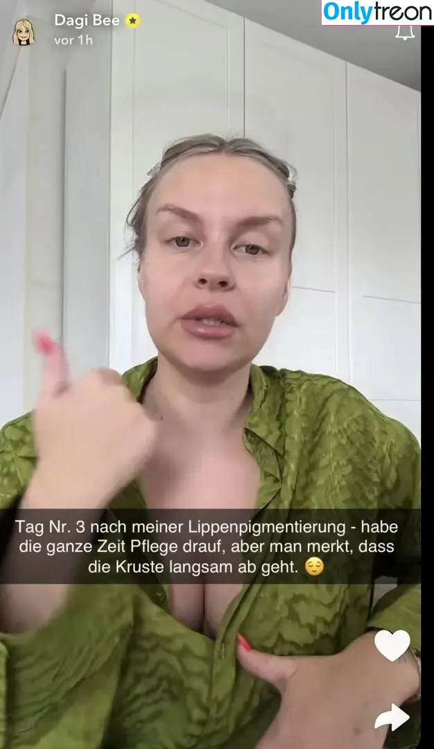Dagi Bee голая photo #0301 (dagibee)
