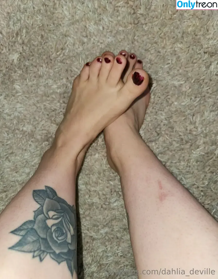 dahlia_deville nude photo #0024 (dahlia_deville)