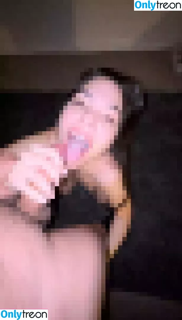 Dahlia Valentino nude photo #0006 (SoftDahlia / dahliavalentino / dahliavalentinoo)