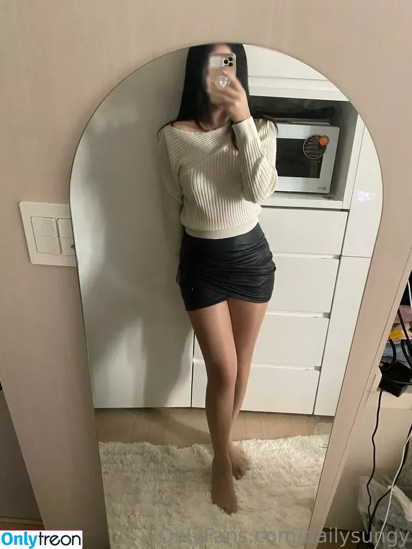 dailysungy голая photo #0039 (dailysungy)