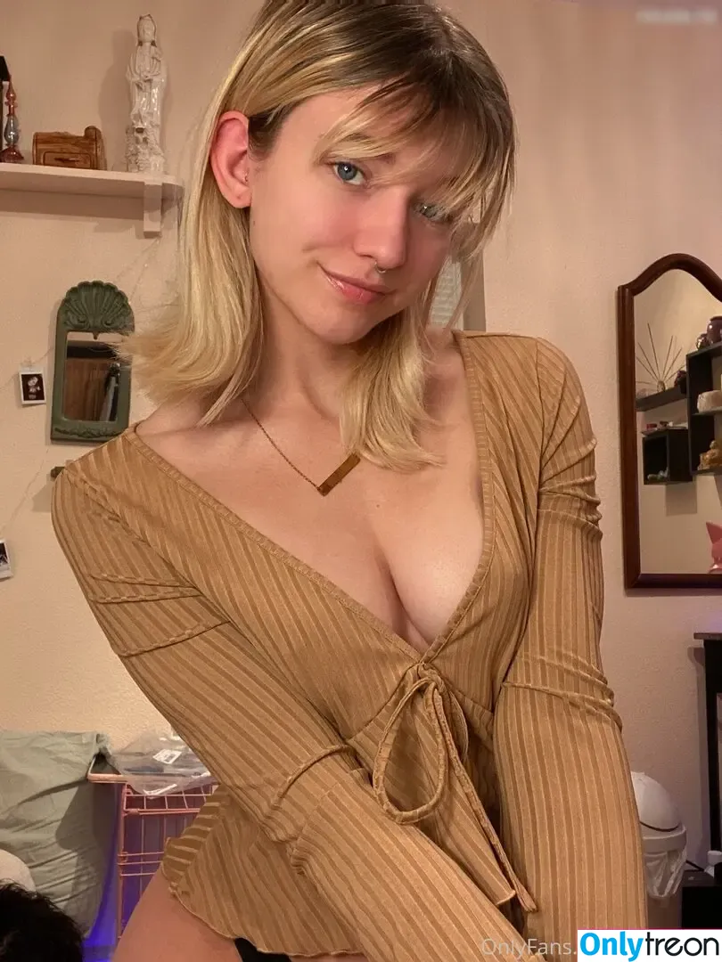 daintytits nude photo #0170 (daintytits)