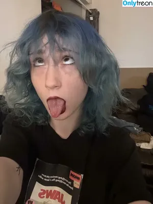 Daisy Lee / 3uvy.daisy / Revolutionarykale774 / daisyleeeeeeeee / itzdaisylee nude photo #0112