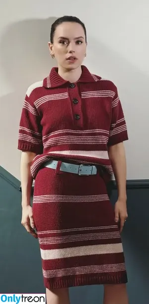 Daisy Ridley / daisyridley фото голая #0922