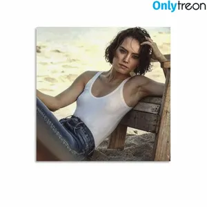 Daisy Ridley / daisyridley фото голая #0926