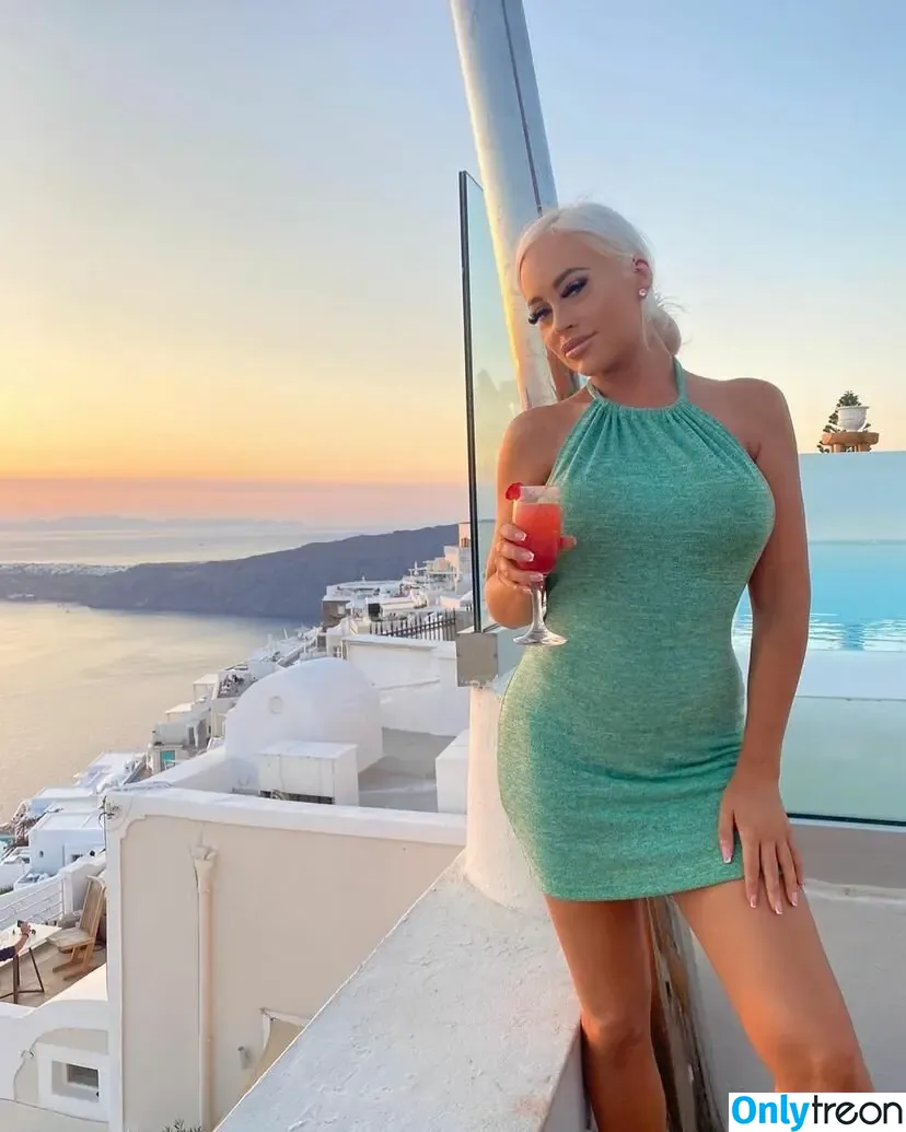 Daisy Simpson nude photo #0006 (daisysimpson_2 / daisysimpsonexplicit / missdaisy__xo / missdaisy_xo)