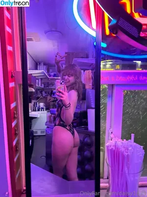 daisy1433 / baristadaisy143 nude photo #0007