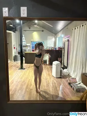 daisy1433 / baristadaisy143 nude photo #0020