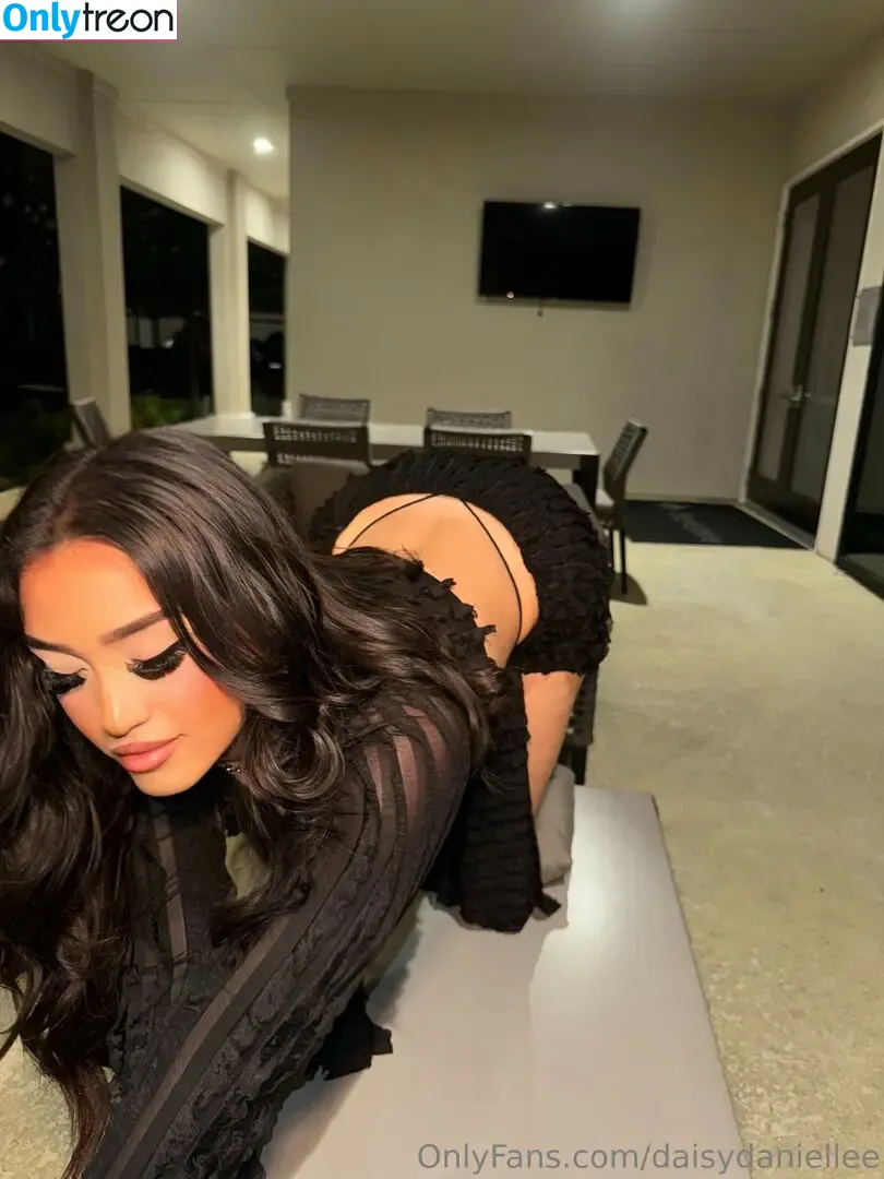 daisydaniellee голая photo #0035 (daisydaniellee)