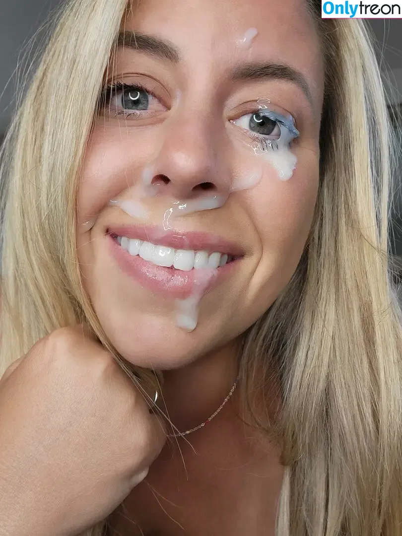 daisydubbledee nude photo #0004 (daisykeech)