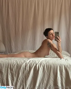 DaisyLove97 / D4isy_L0ve / daisylovesuxx nude photo #0021