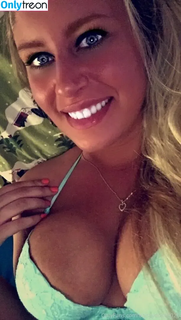 Daisyyduke2020 nude photo #0027 (dasiyduke2020)