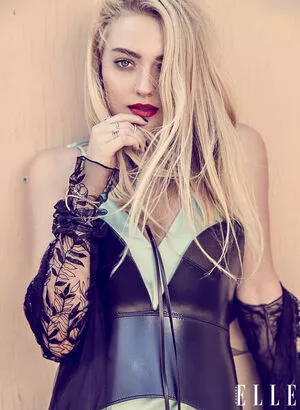 Dakota Fanning / dakotafanning фото голая #0245