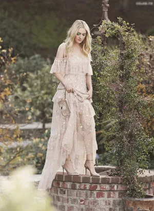 Dakota Fanning / dakotafanning фото голая #0257