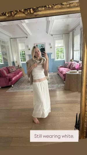 Dakota Fanning / dakotafanning фото голая #0389