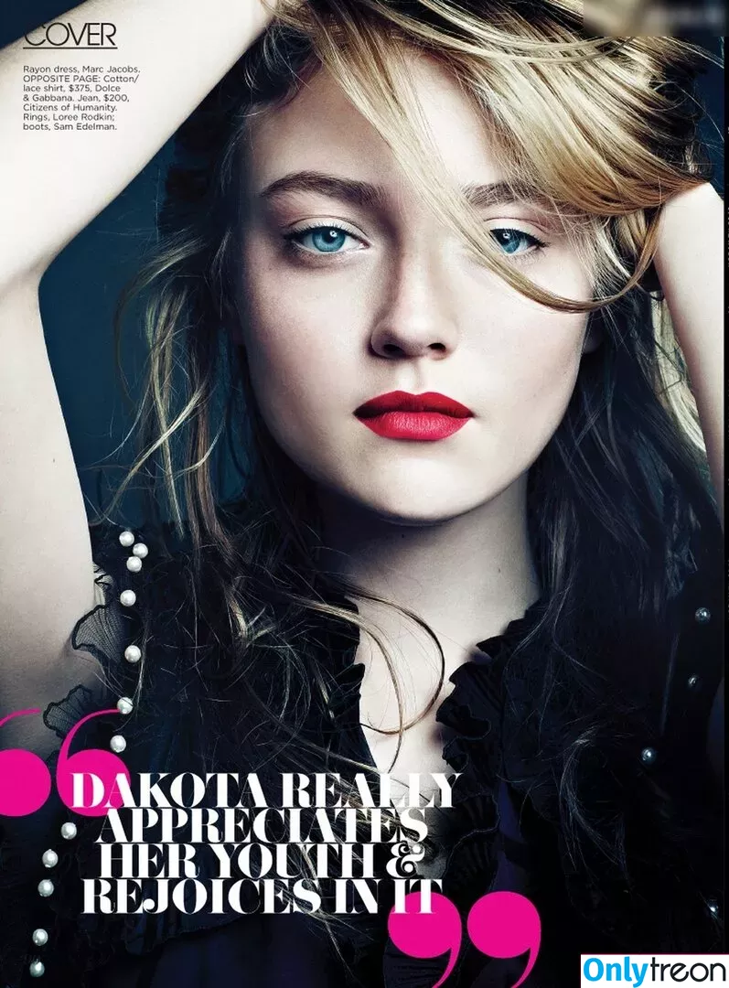 Dakota Fanning nude photo #0211 (dakotafanning)