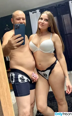 Dakota Hotwife / Dakota.Hotwife / DakotaHotwife nude photo #0039