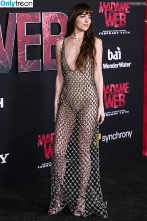 Dakota Johnson / dakotajohnson / isDakotaJohnson nude photo #0808