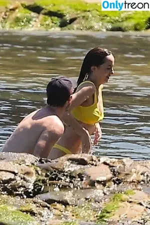 Dakota Johnson / dakotajohnson / isDakotaJohnson nude photo #0860