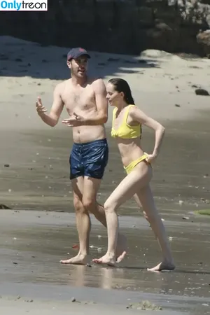 Dakota Johnson / dakotajohnson / isDakotaJohnson nude photo #0868