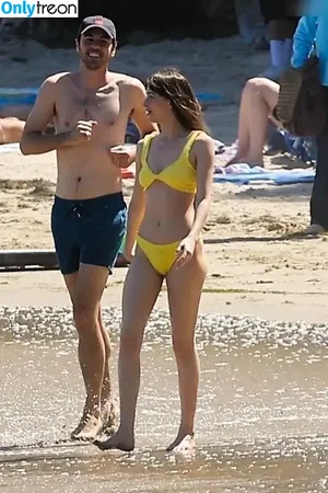 Dakota Johnson / dakotajohnson / isDakotaJohnson nude photo #0933