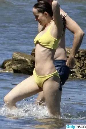 Dakota Johnson / dakotajohnson / isDakotaJohnson nude photo #0952