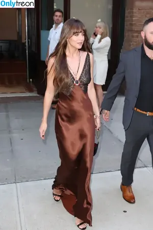 Dakota Johnson / dakotajohnson / isDakotaJohnson nude photo #0972
