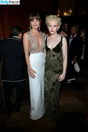 Dakota Johnson / dakotajohnson / isDakotaJohnson nude photo #1025