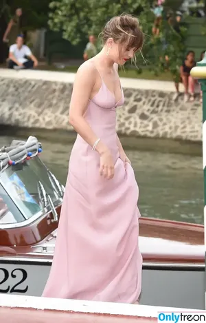 Dakota Johnson / dakotajohnson / isDakotaJohnson nude photo #1074