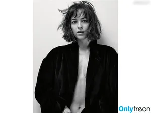 Dakota Johnson / dakotajohnson / isDakotaJohnson nude photo #1078