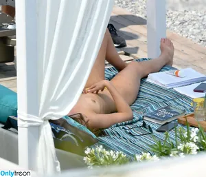 Dakota Johnson / dakotajohnson / isDakotaJohnson nude photo #1098