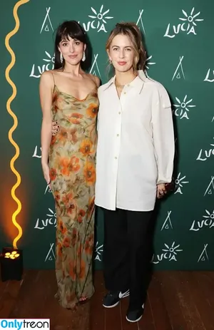 Dakota Johnson / dakotajohnson / isDakotaJohnson фото голая #1367