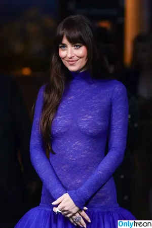 Dakota Johnson / dakotajohnson / isDakotaJohnson nude photo #1813
