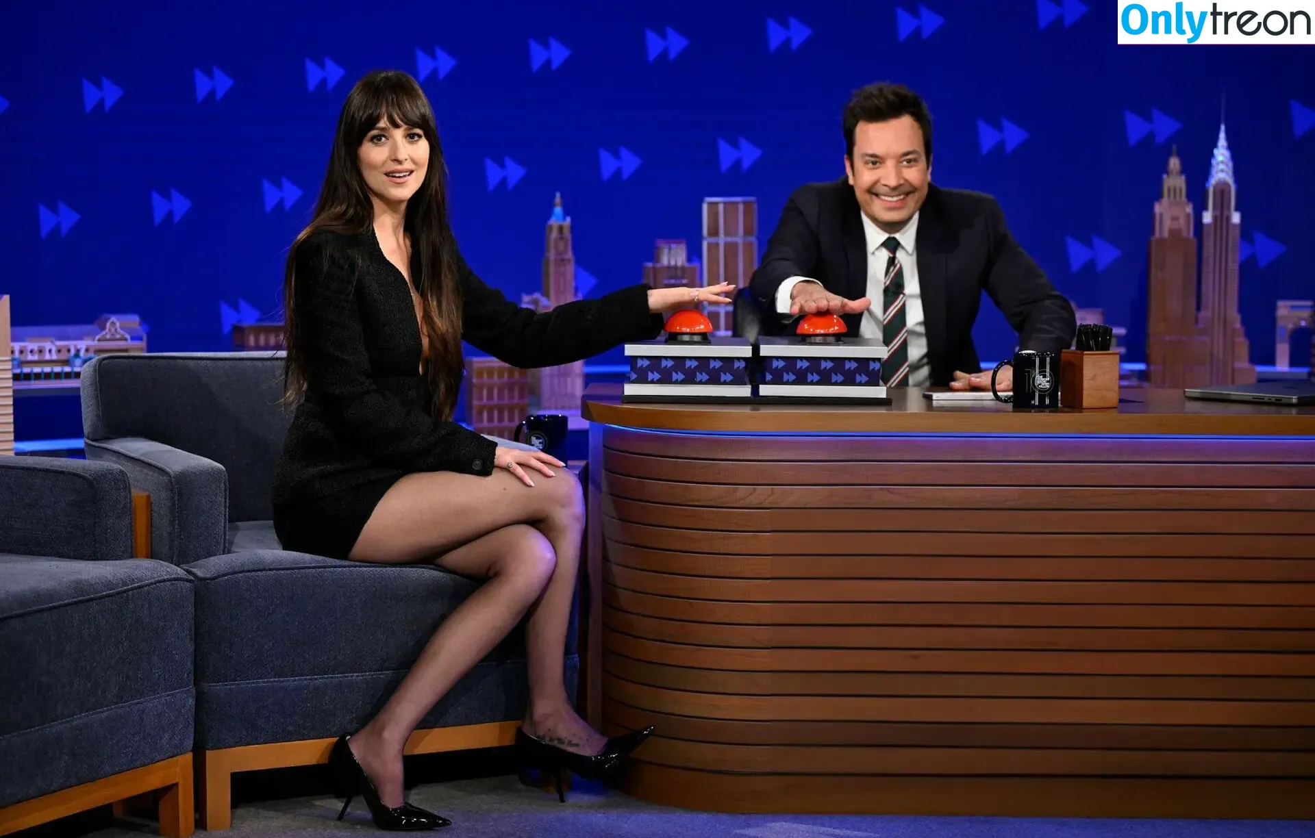 Dakota Johnson nude photo #1413 (dakotajohnson / isDakotaJohnson)