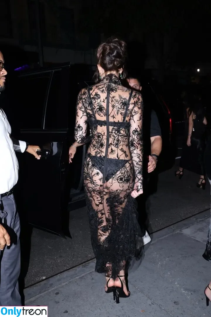 Dakota Johnson nude photo #1734 (dakotajohnson / isDakotaJohnson)
