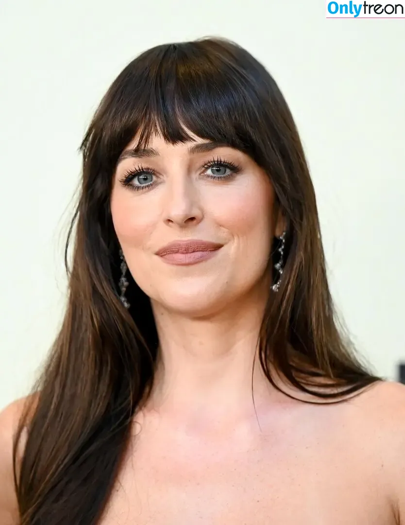 Dakota Johnson nude photo #1740 (dakotajohnson / isDakotaJohnson)