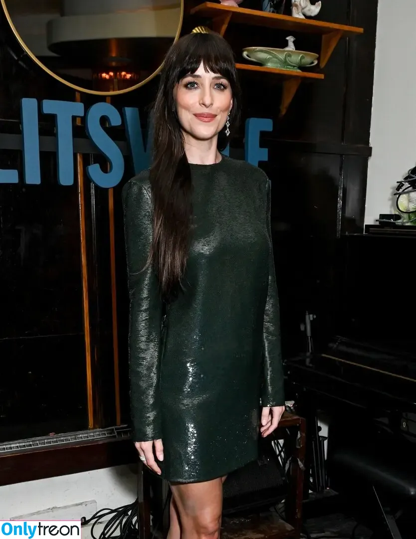 Dakota Johnson nude photo #1758 (dakotajohnson / isDakotaJohnson)